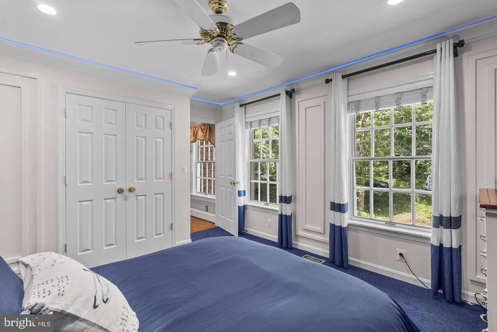 2005 SAINT STEPHENS WOODS DRIVE