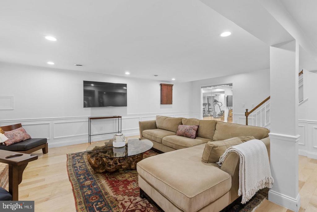 2005 SAINT STEPHENS WOODS DRIVE