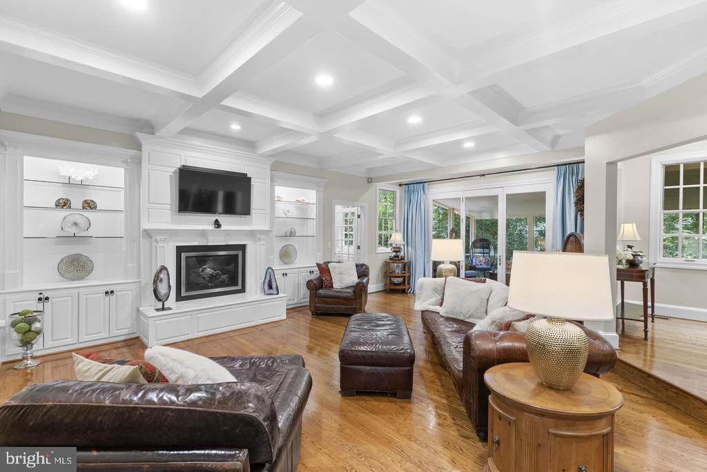 2005 SAINT STEPHENS WOODS DRIVE