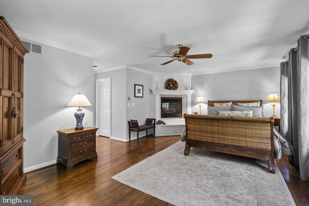 2005 SAINT STEPHENS WOODS DRIVE