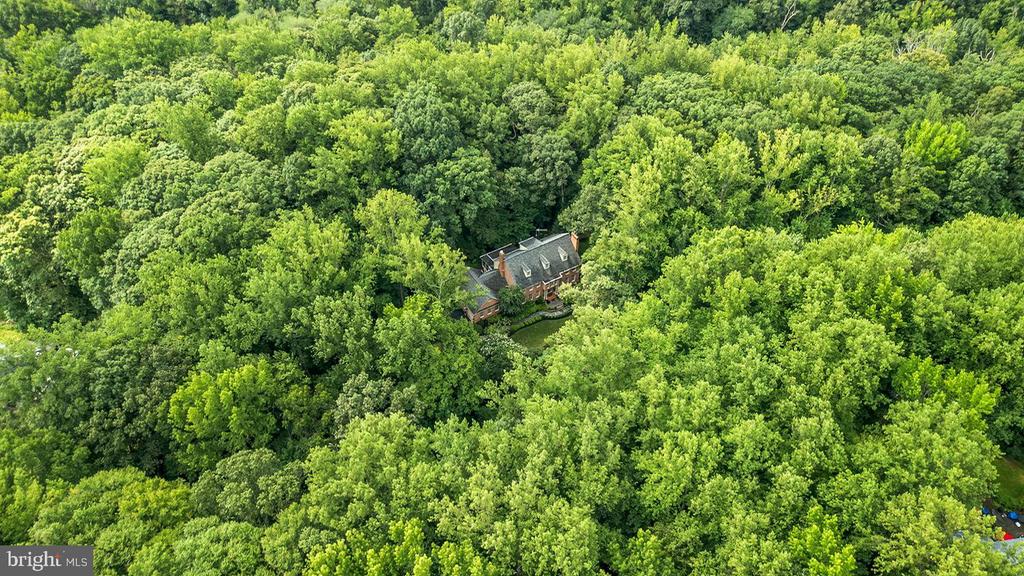 2005 SAINT STEPHENS WOODS DRIVE