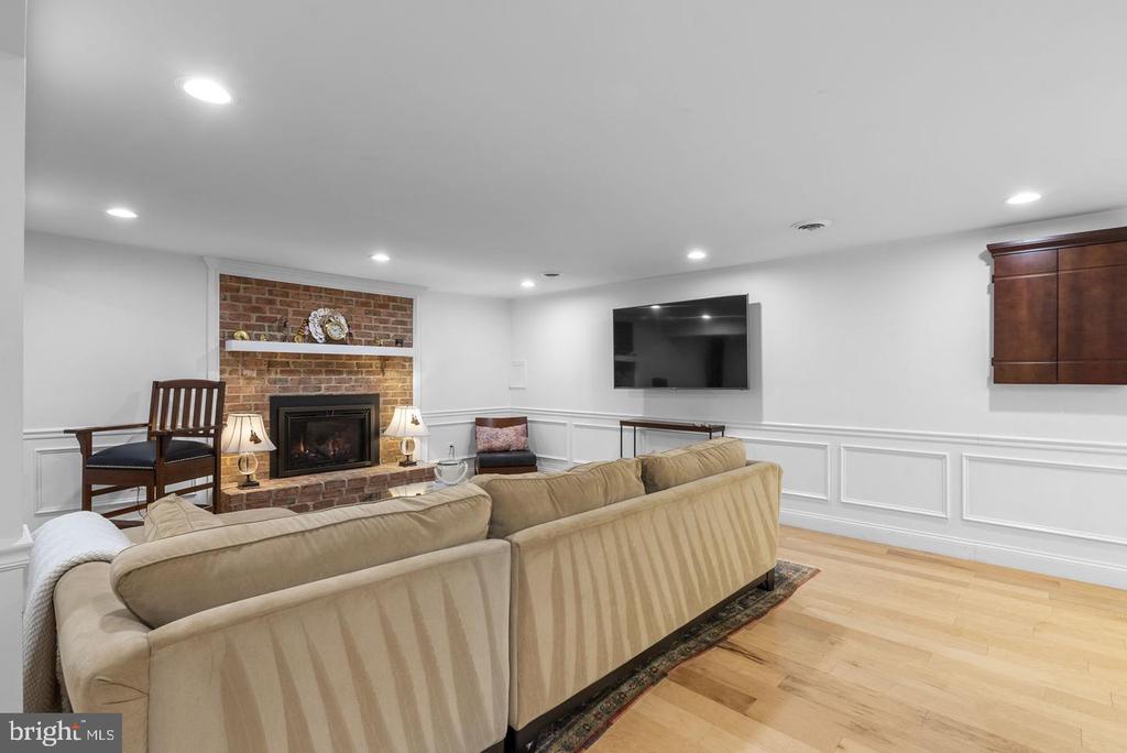 2005 SAINT STEPHENS WOODS DRIVE