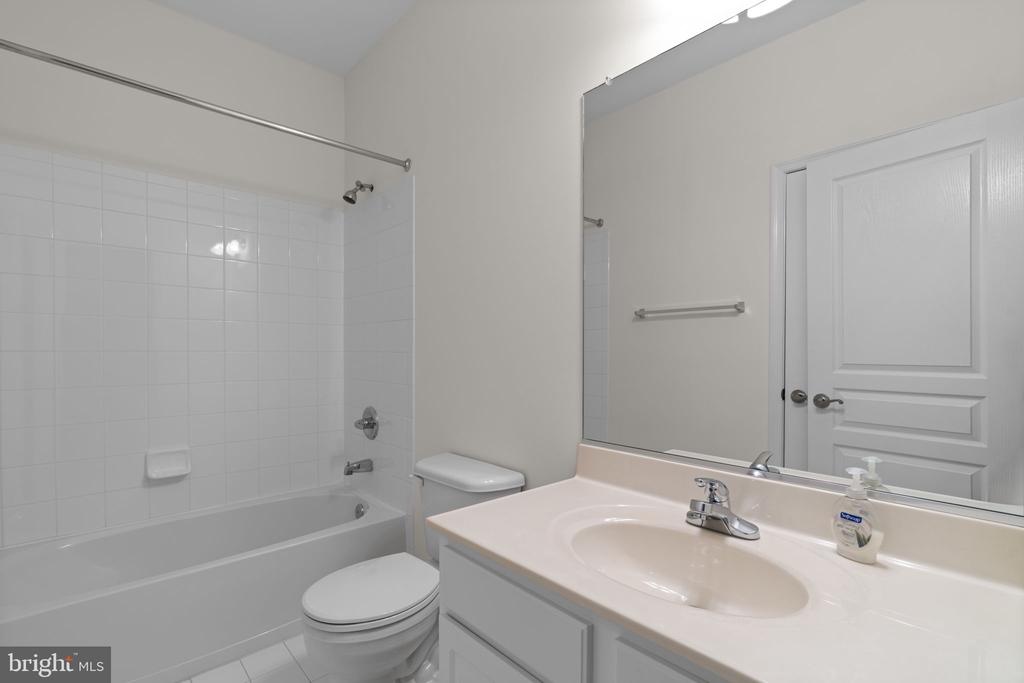 809 GAMBER COURT Unit: 2