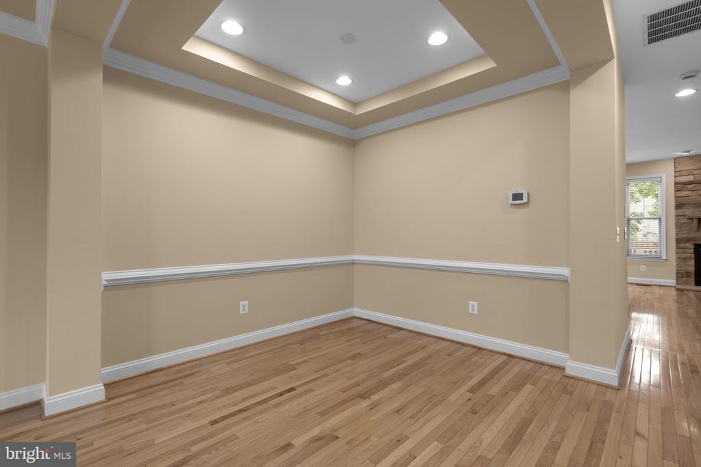 809 GAMBER COURT Unit: 2