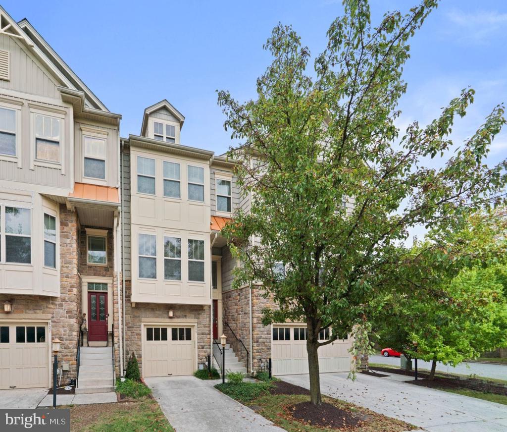 809 GAMBER COURT Unit: 2