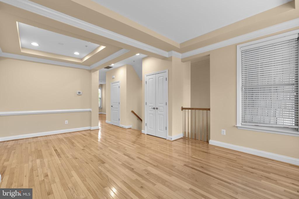 809 GAMBER COURT Unit: 2