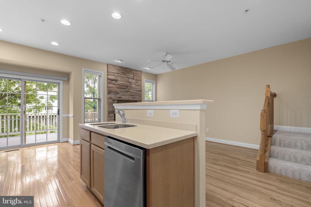 809 GAMBER COURT Unit: 2