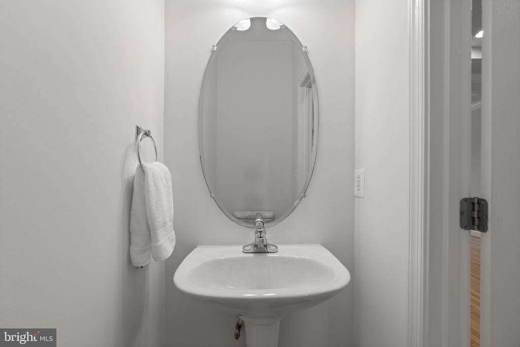 809 GAMBER COURT Unit: 2