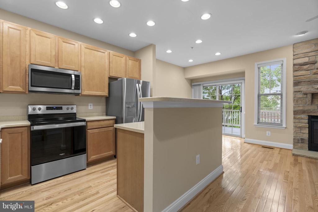 809 GAMBER COURT Unit: 2