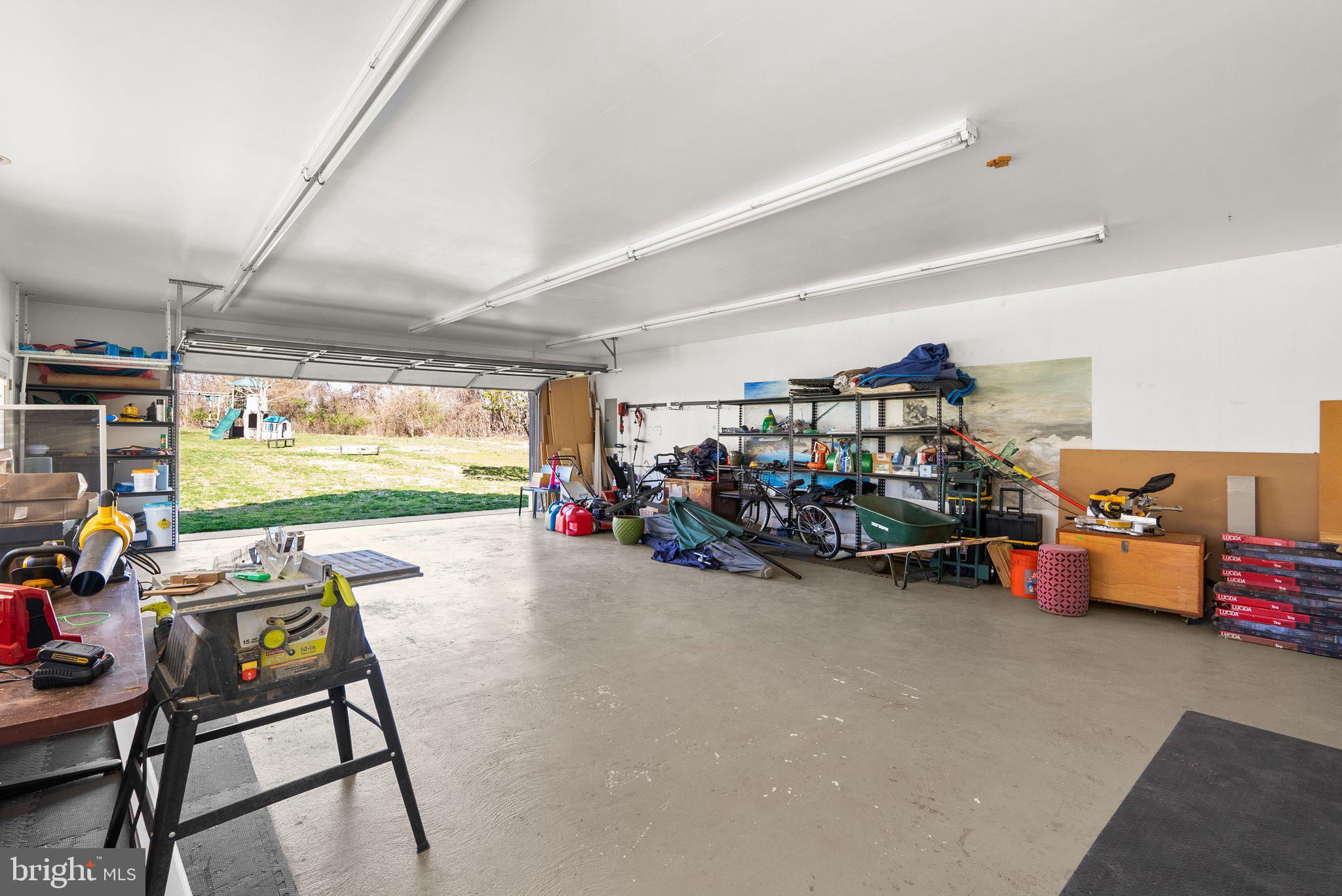 9240 CATTERTON COURT