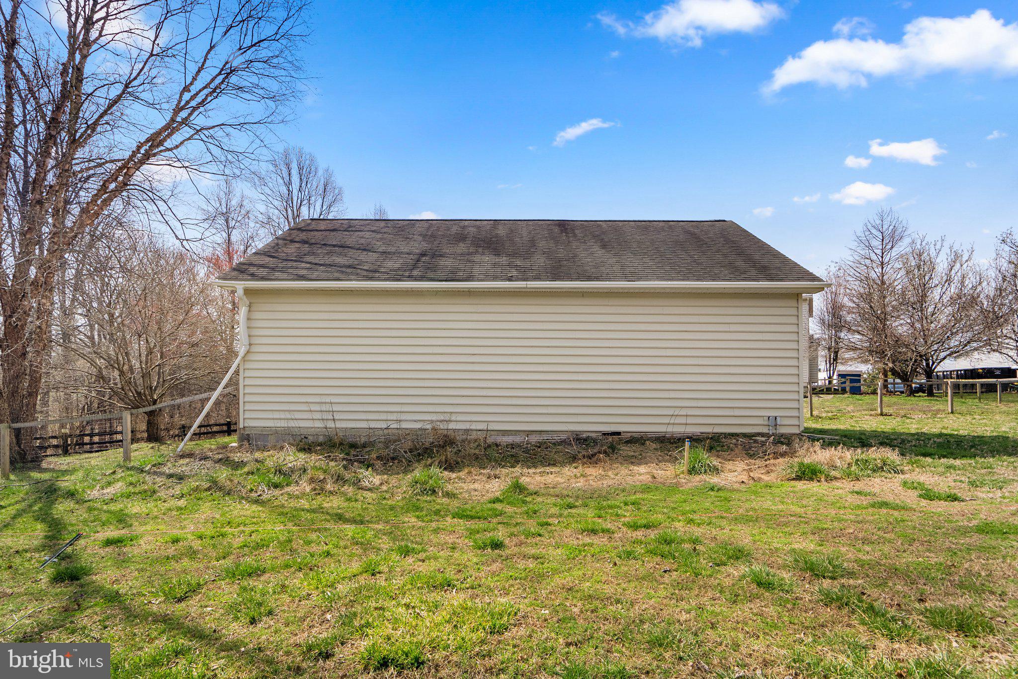 9240 CATTERTON COURT