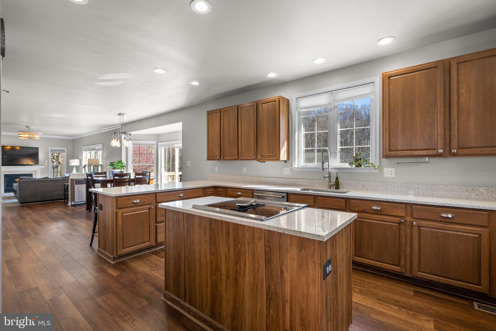 9240 CATTERTON COURT