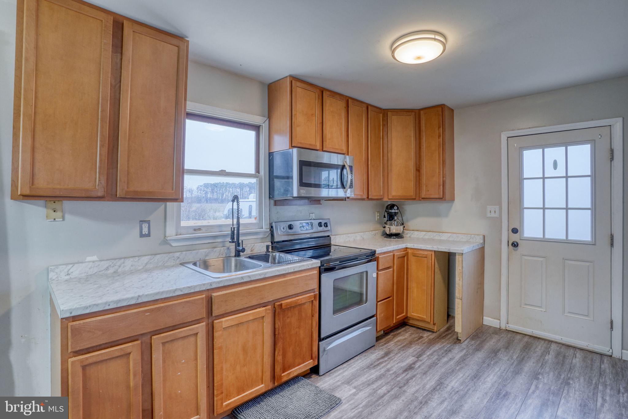 9946 NEW BRIDGE ROAD