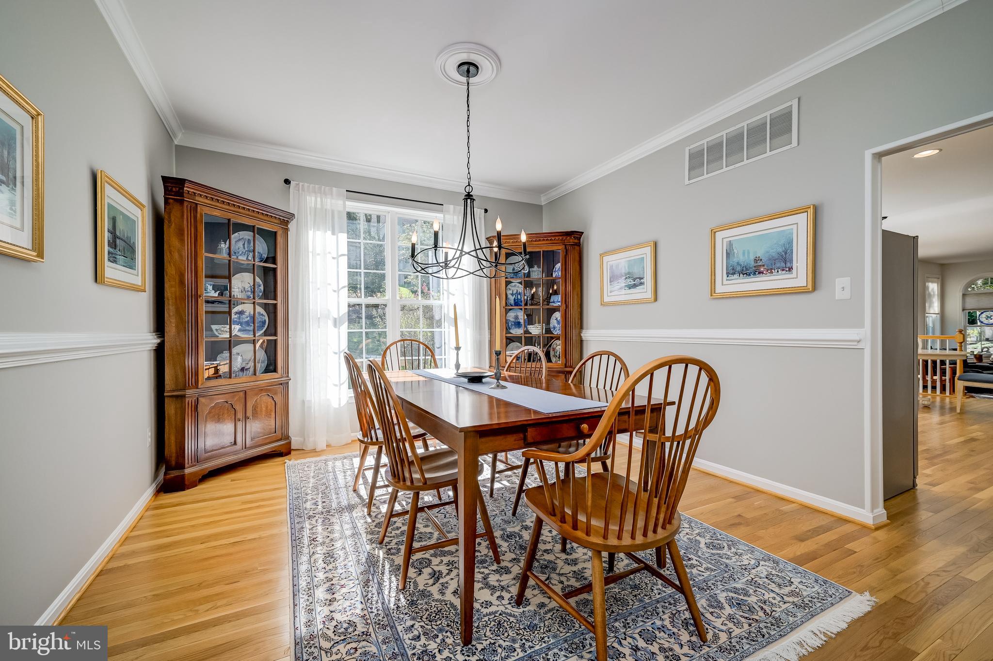 6508 FOLDED LEAF SQUARE