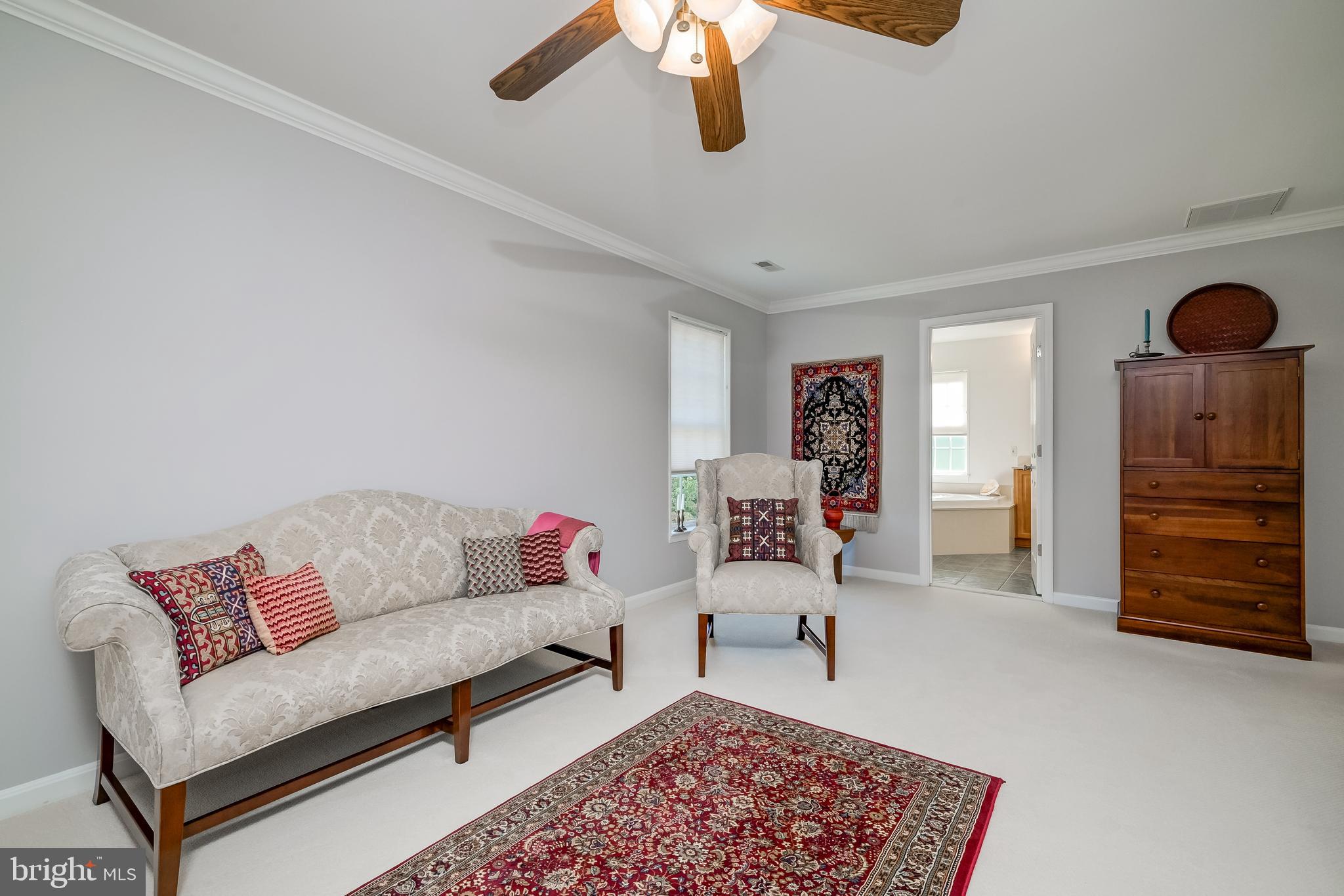 6508 FOLDED LEAF SQUARE