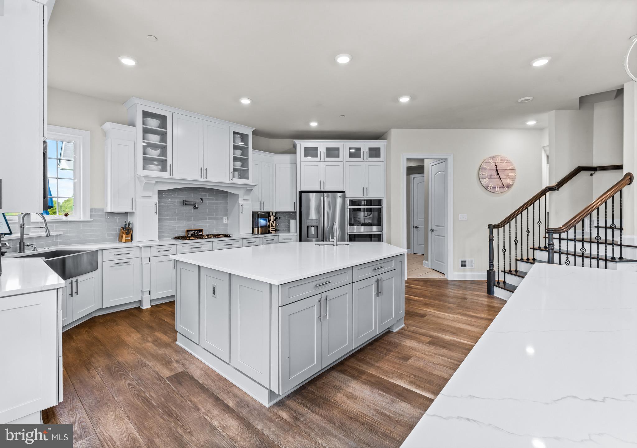 12201 MAYAPPLE DRIVE
