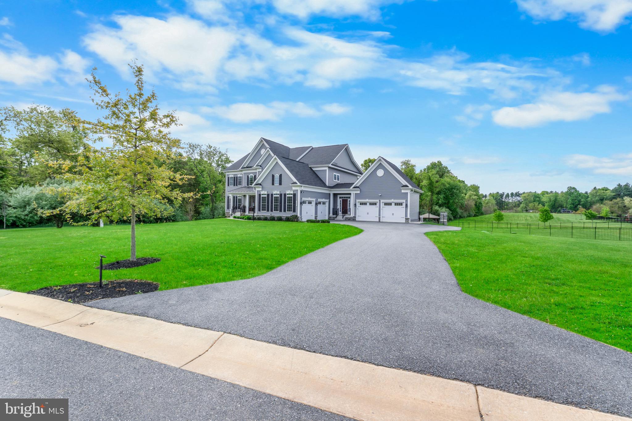 12201 MAYAPPLE DRIVE