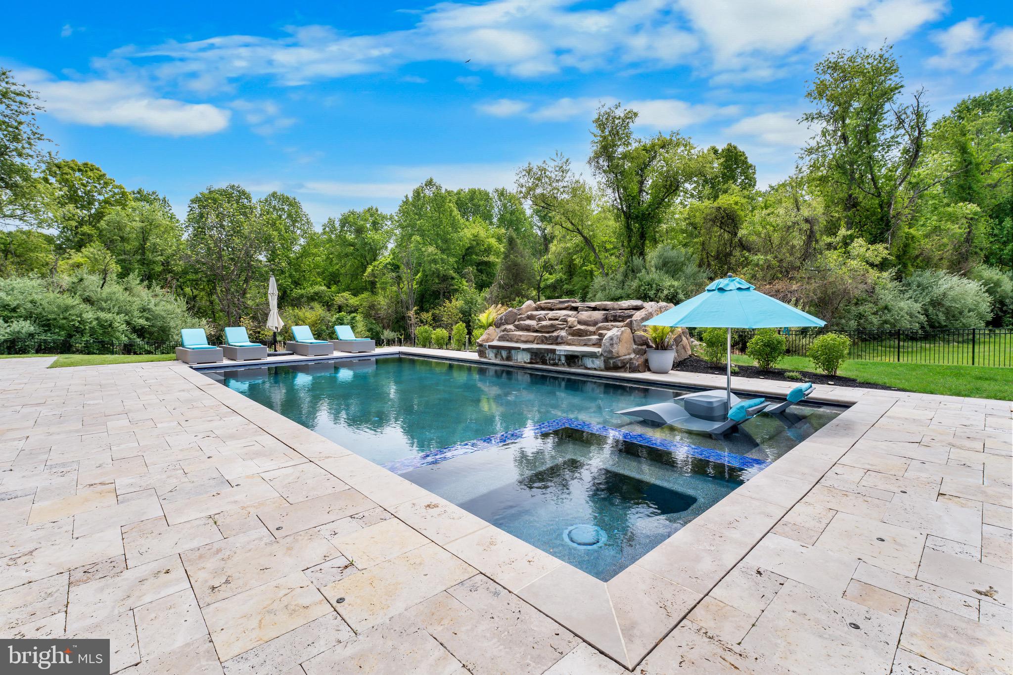 12201 MAYAPPLE DRIVE