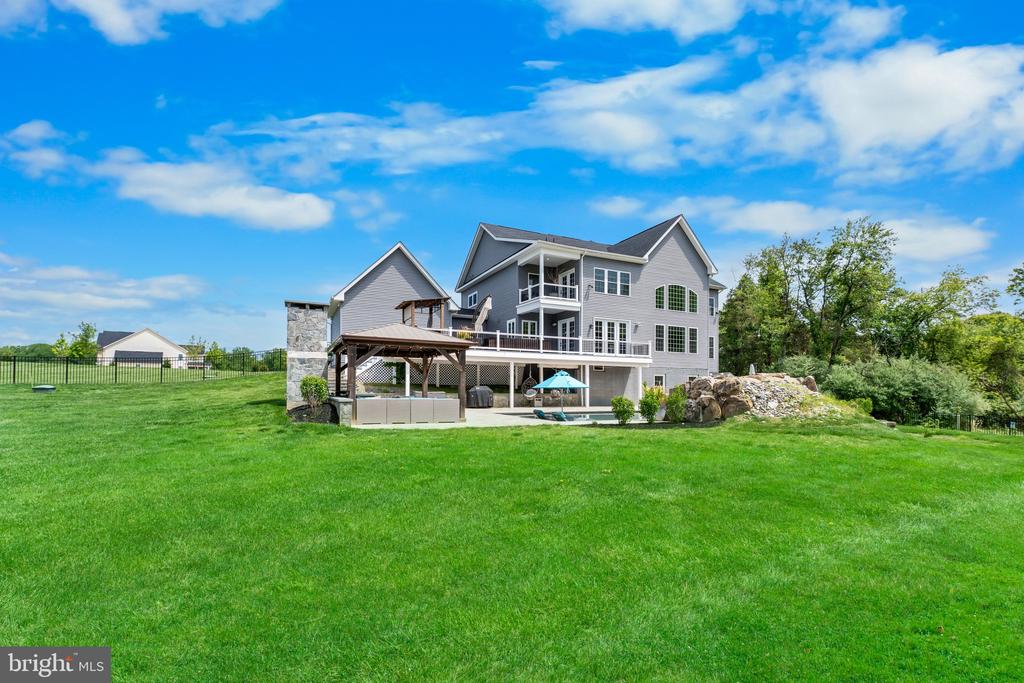 12201 MAYAPPLE DRIVE
