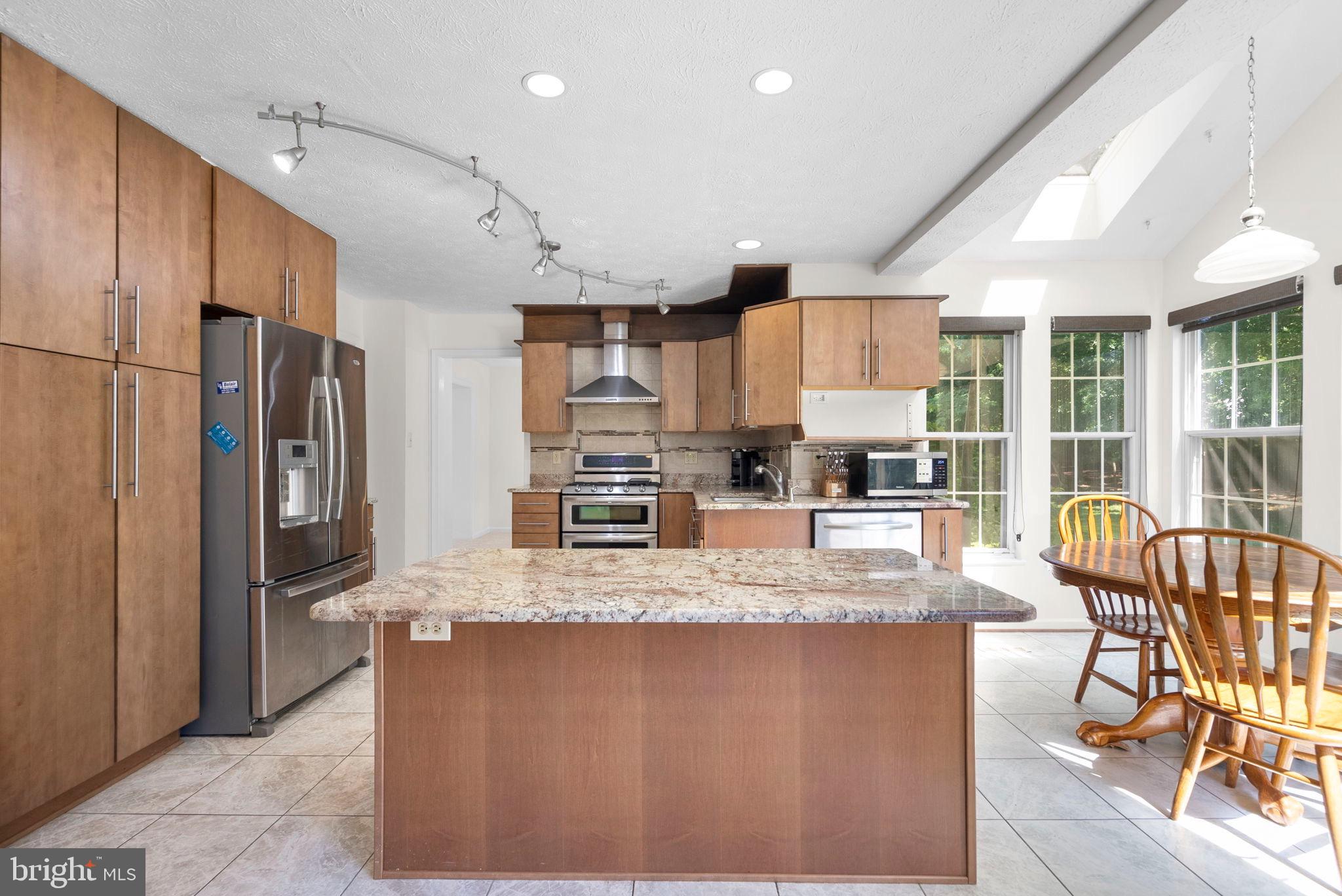 5505 LAKE RIDGE TERRACE