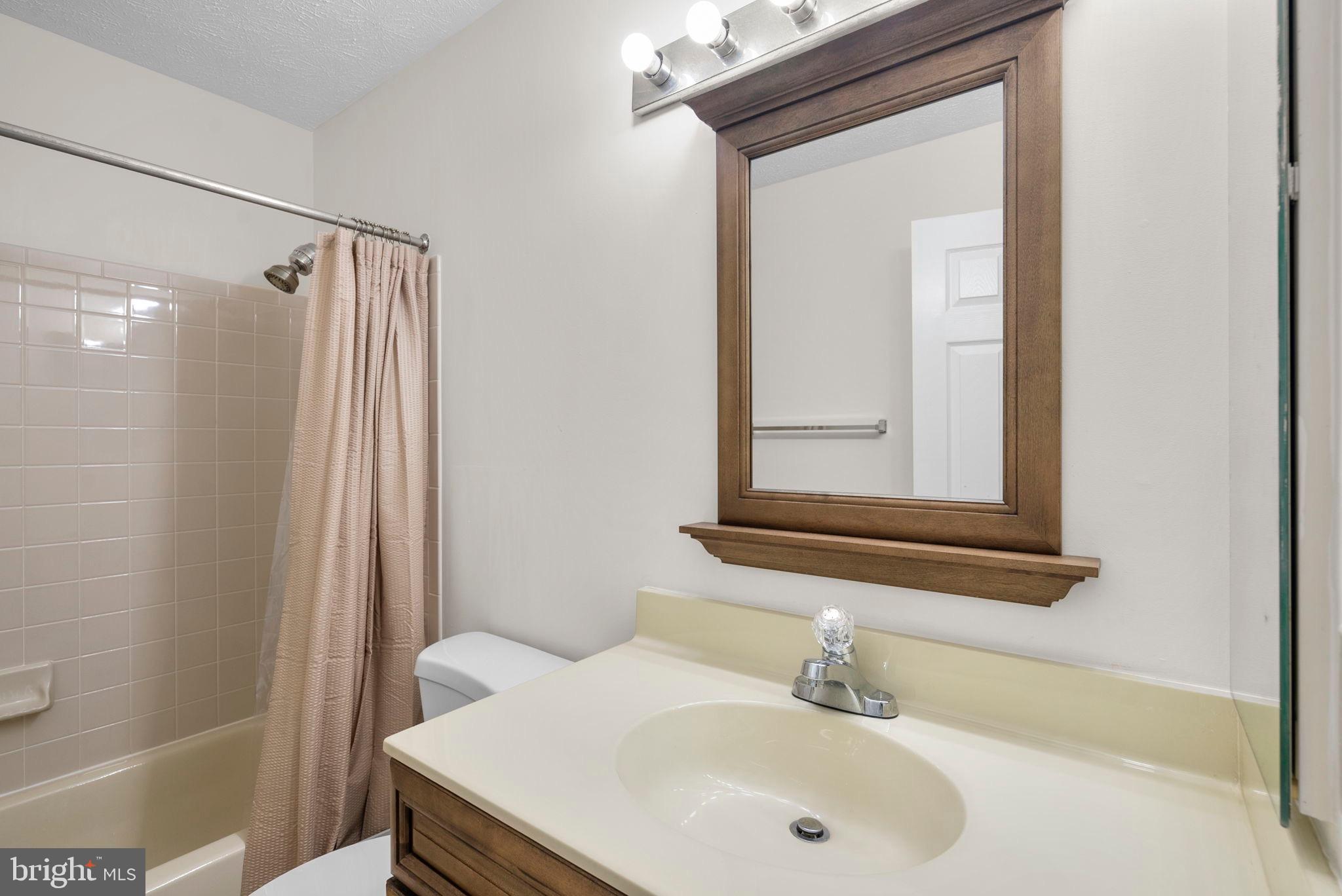 5505 LAKE RIDGE TERRACE