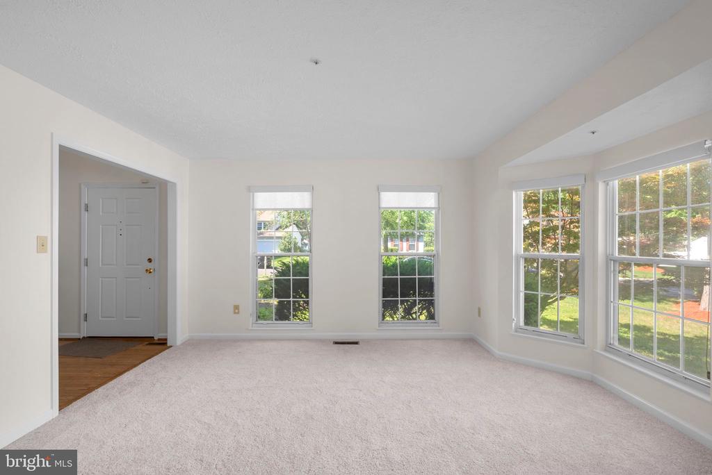 5505 LAKE RIDGE TERRACE