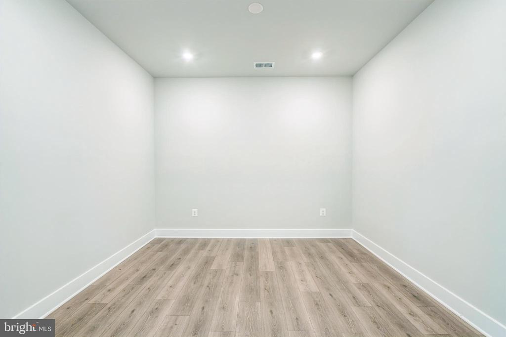 176 FLAGSTAFF WAY Unit: 2443