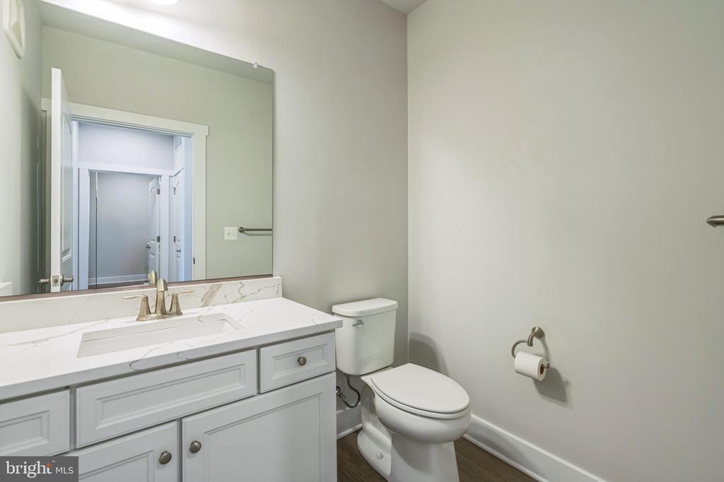176 FLAGSTAFF WAY Unit: 2443