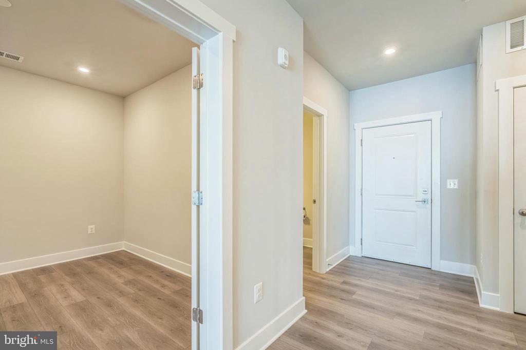 176 FLAGSTAFF WAY Unit: 2443