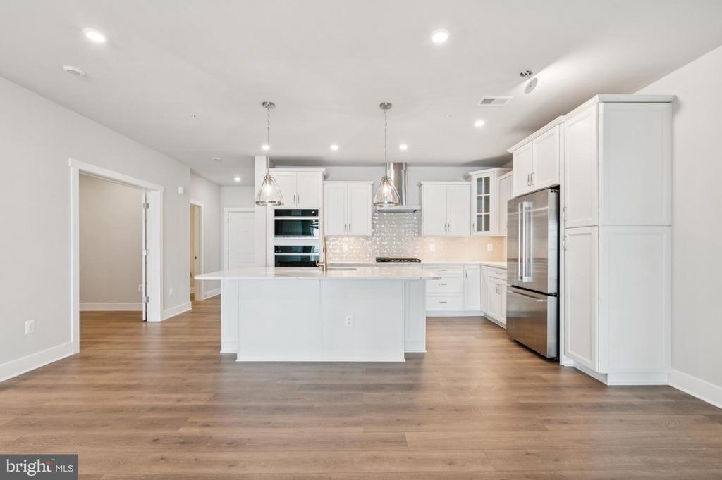 176 FLAGSTAFF WAY Unit: 2443