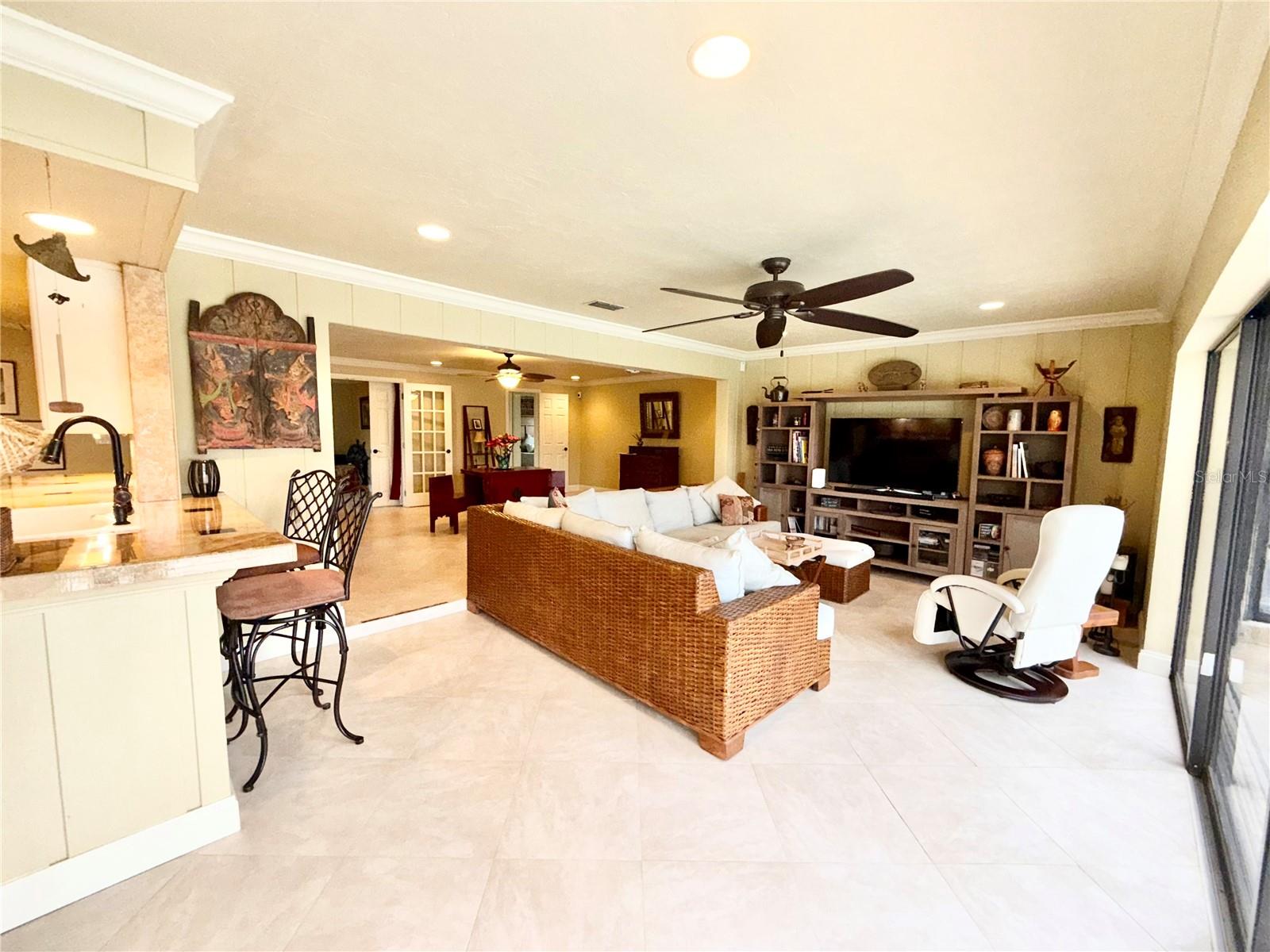 310 BELVEDERE CT