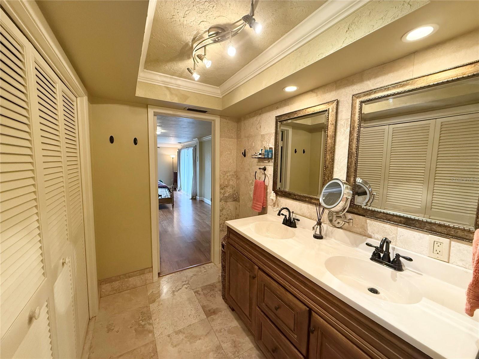 310 BELVEDERE CT
