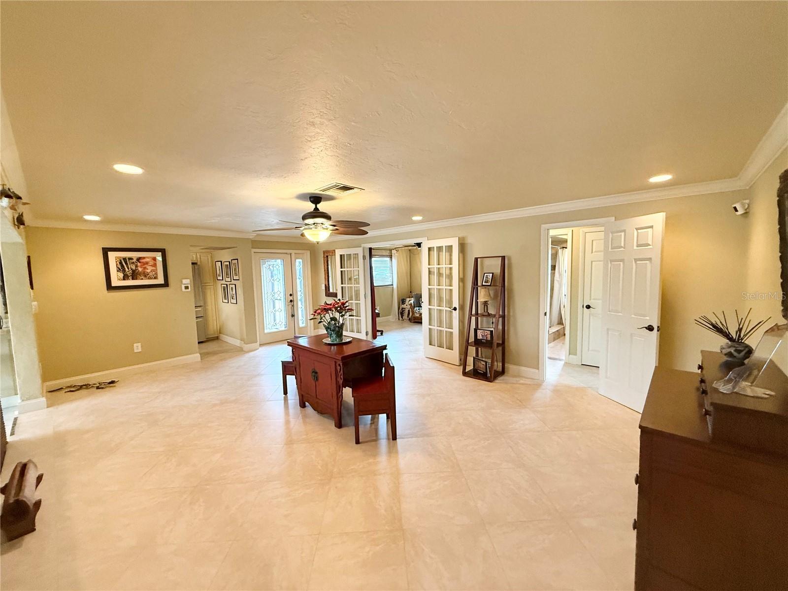 310 BELVEDERE CT