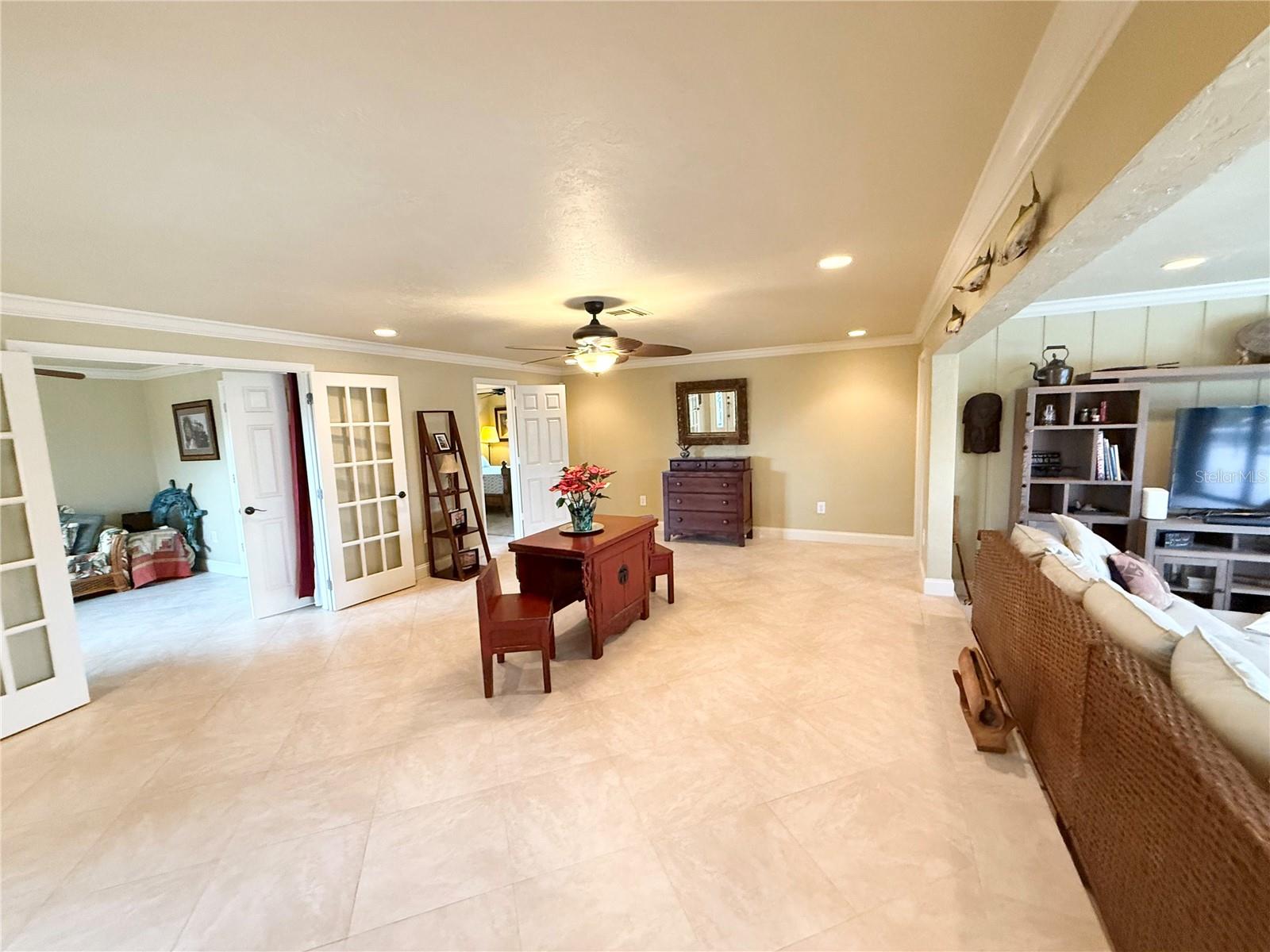 310 BELVEDERE CT