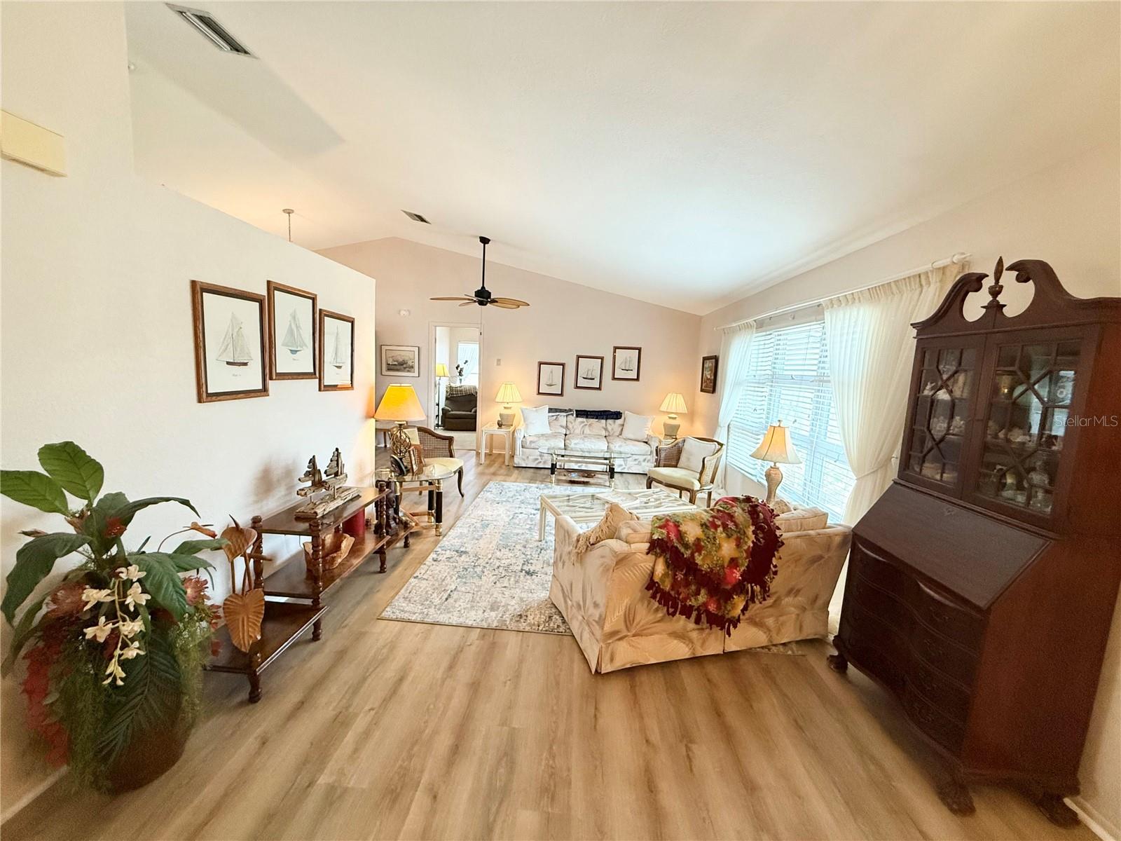 2219 BENGAL CT