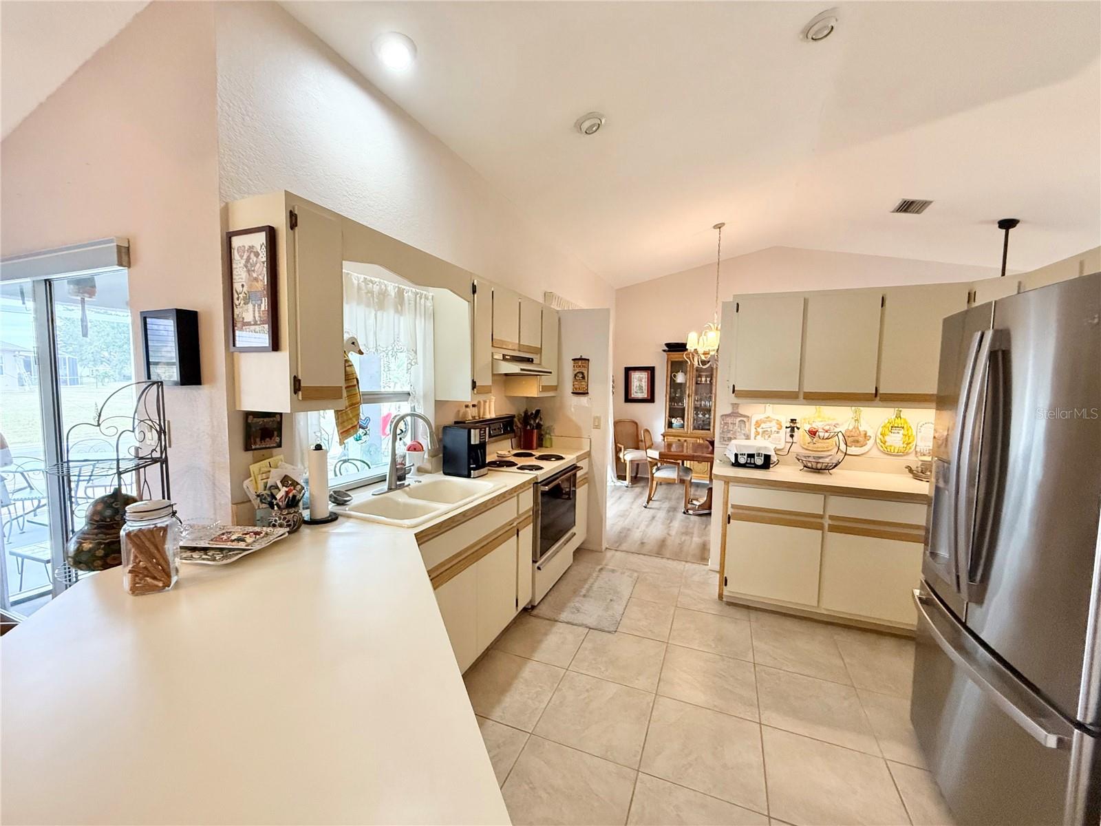 2219 BENGAL CT