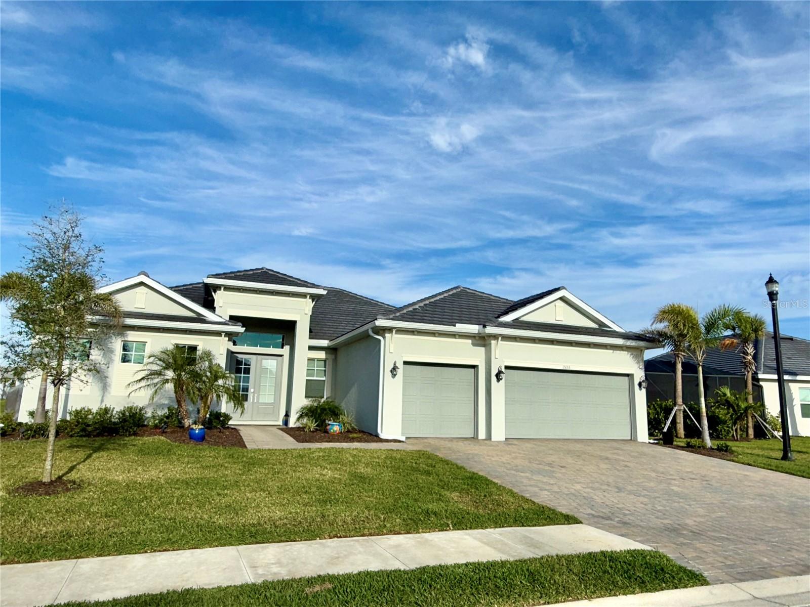 15155 SCARLET OAK CT