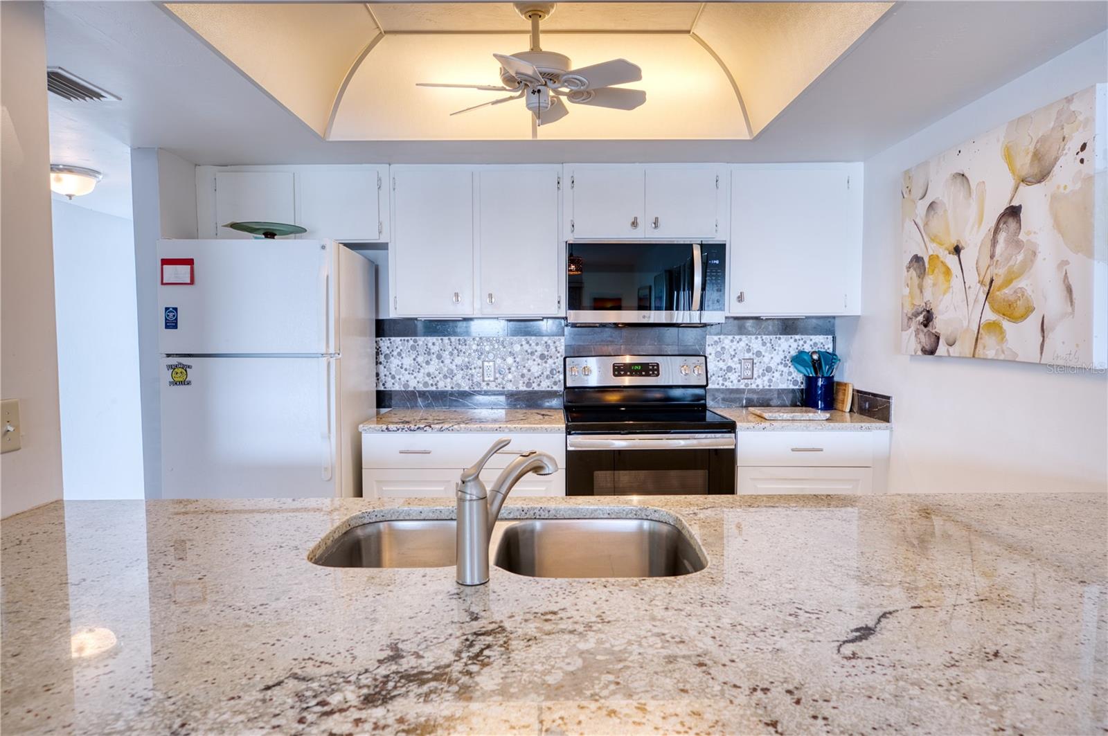 3310 LOVELAND BLVD #107