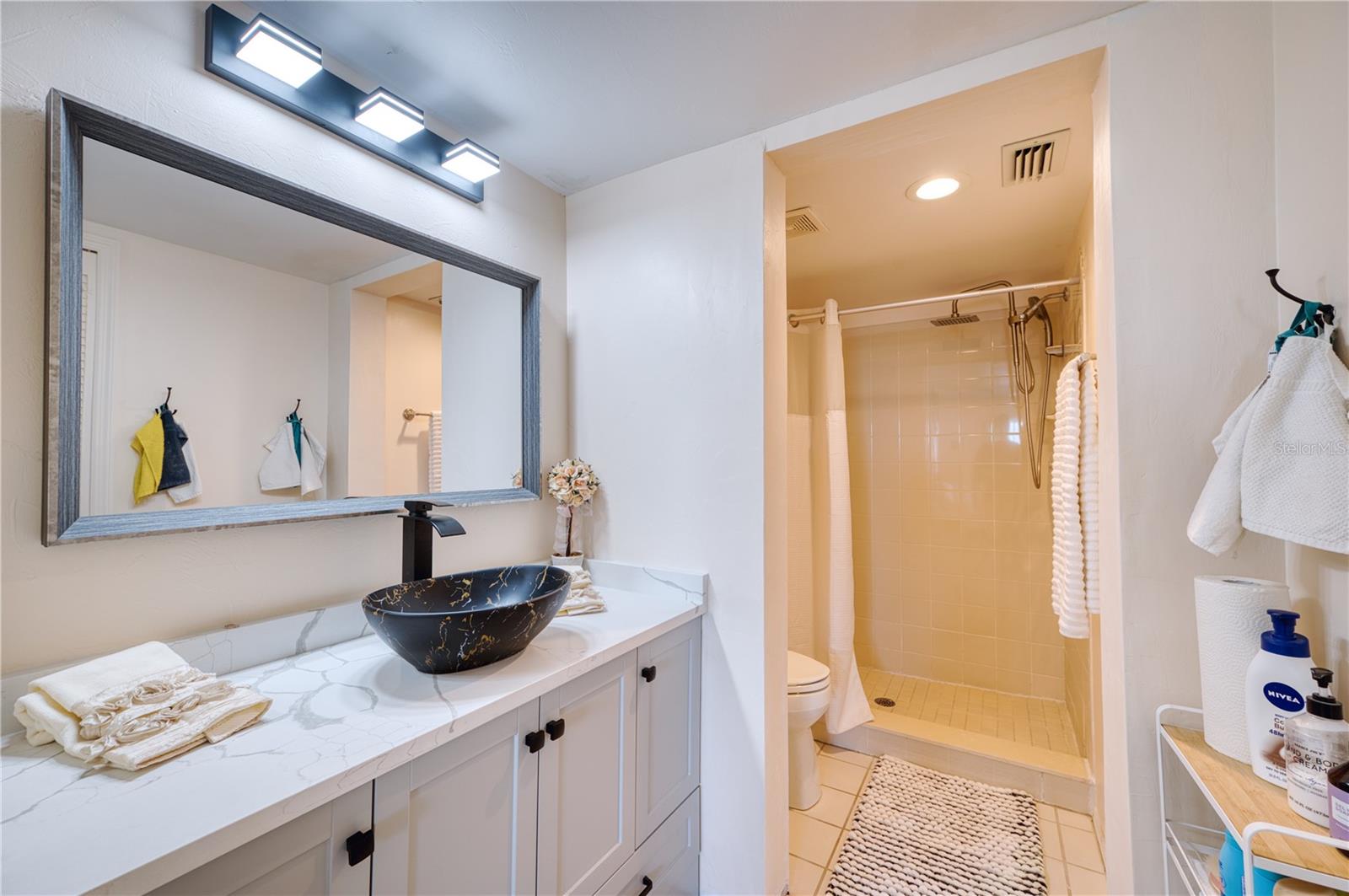 3310 LOVELAND BLVD #107