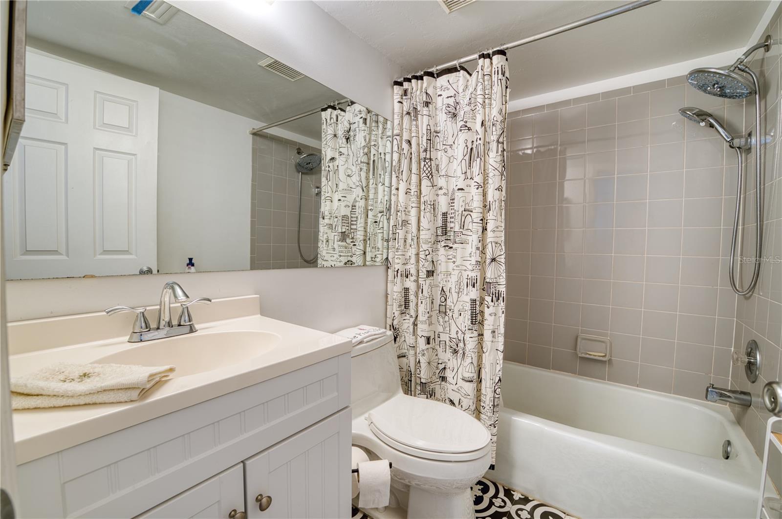 3310 LOVELAND BLVD #107