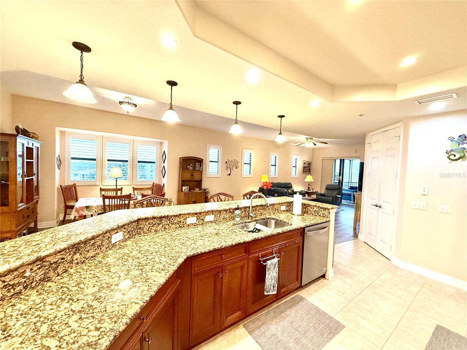 1340 ROCK DOVE CT #141