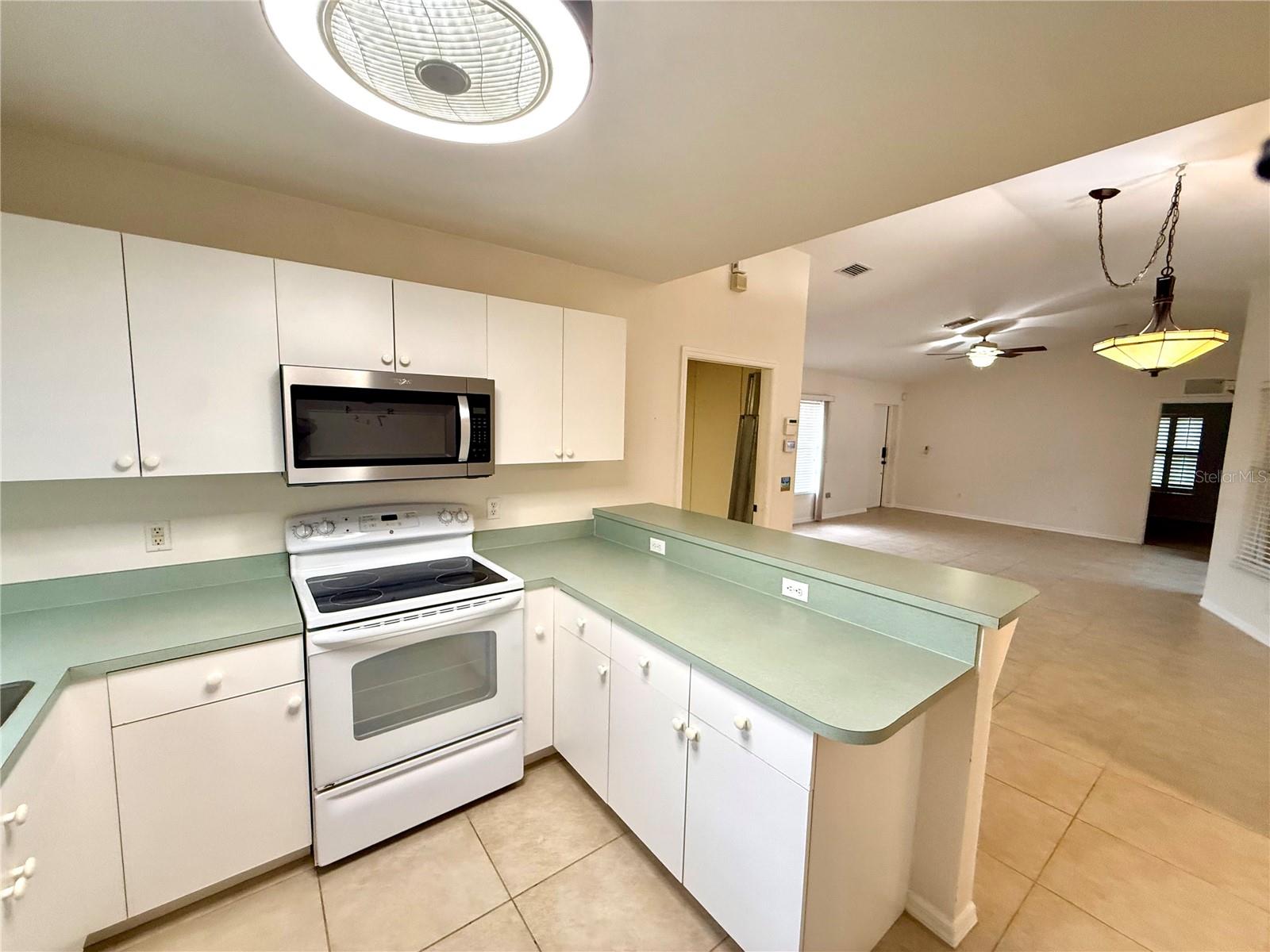 16946 TOLEDO BLADE BLVD