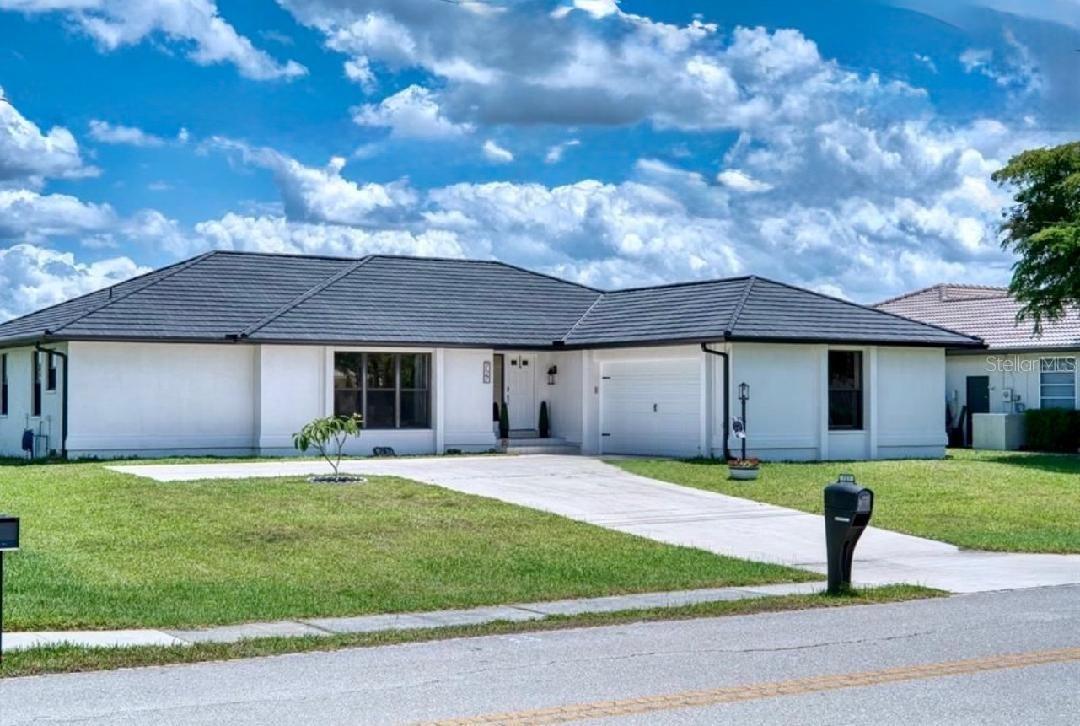 727 MONACO DR