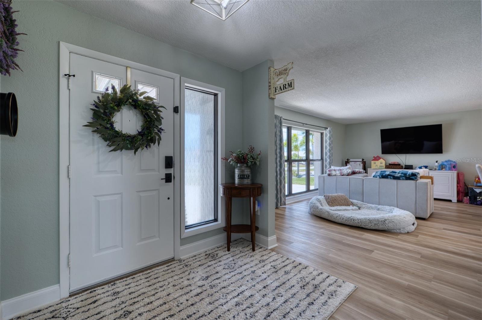 727 MONACO DR