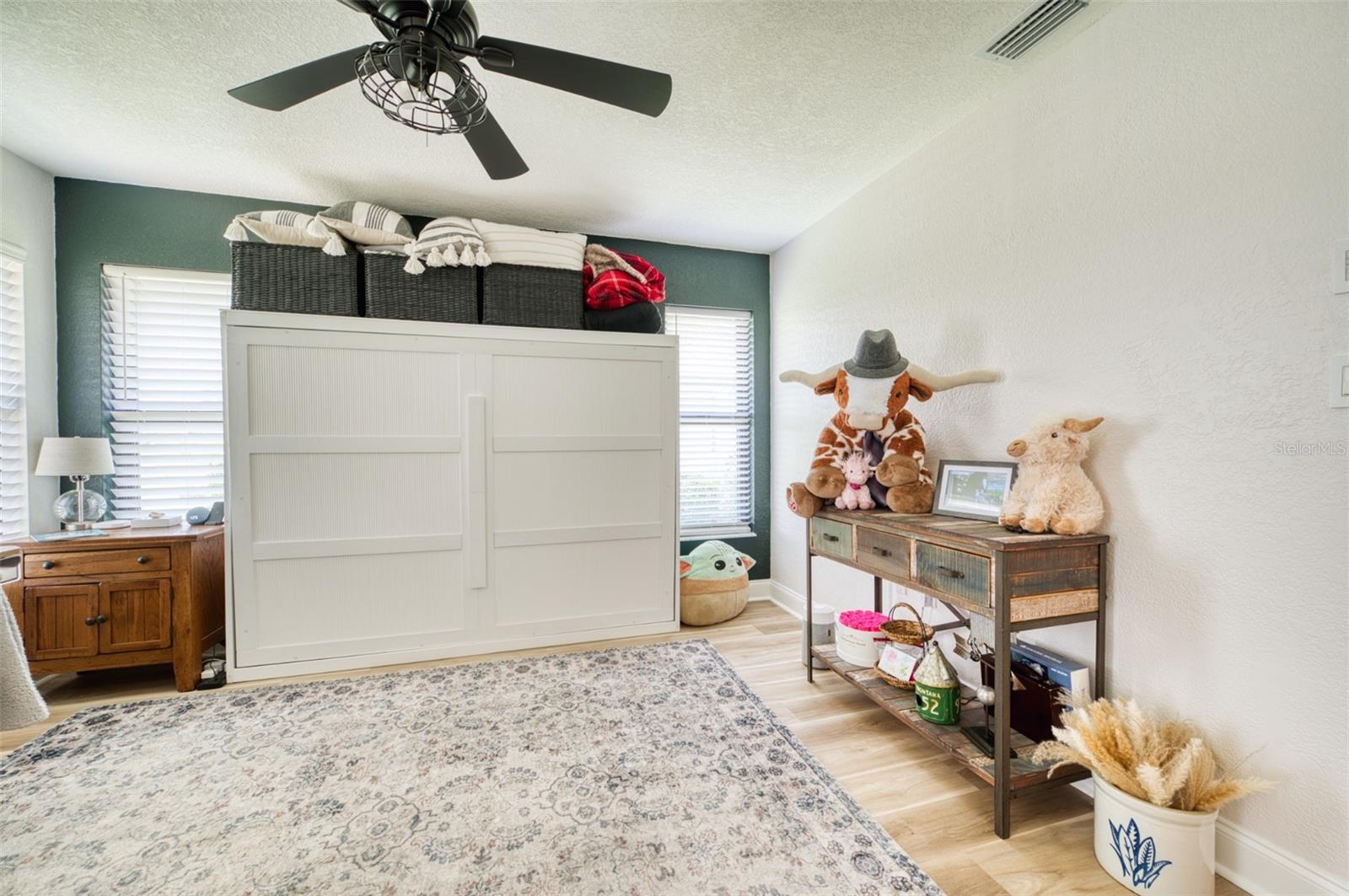 727 MONACO DR