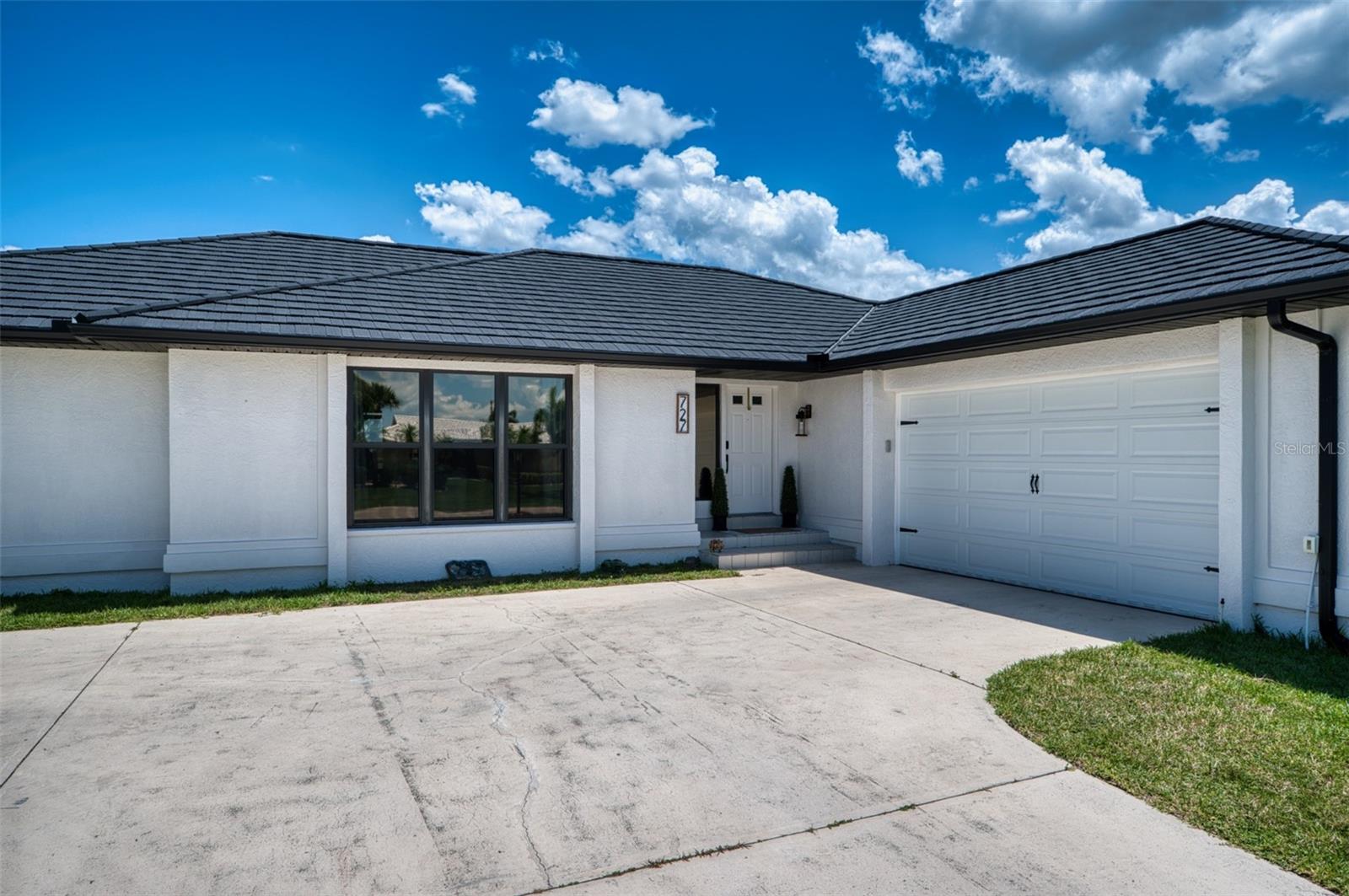 727 MONACO DR