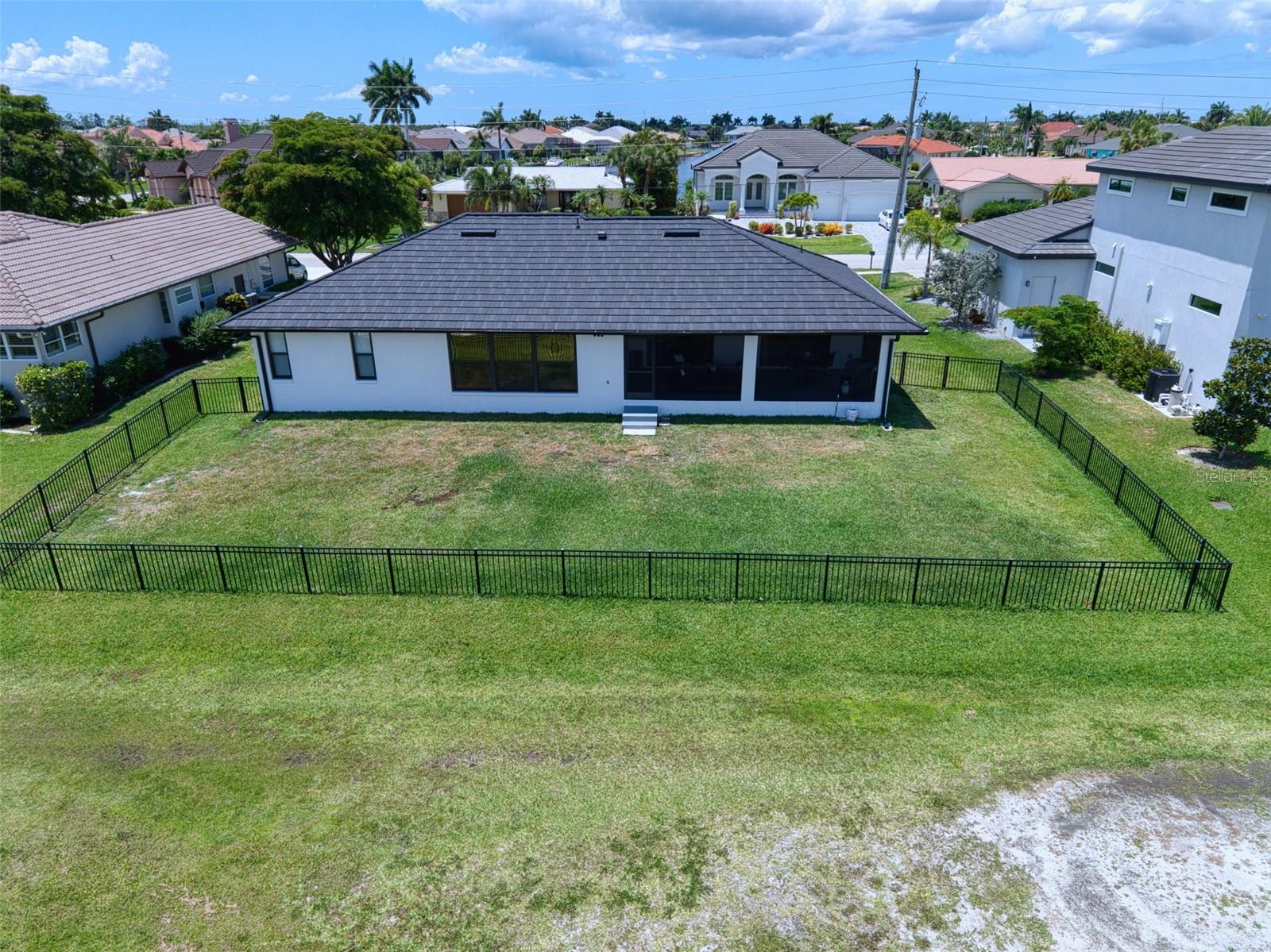 727 MONACO DR