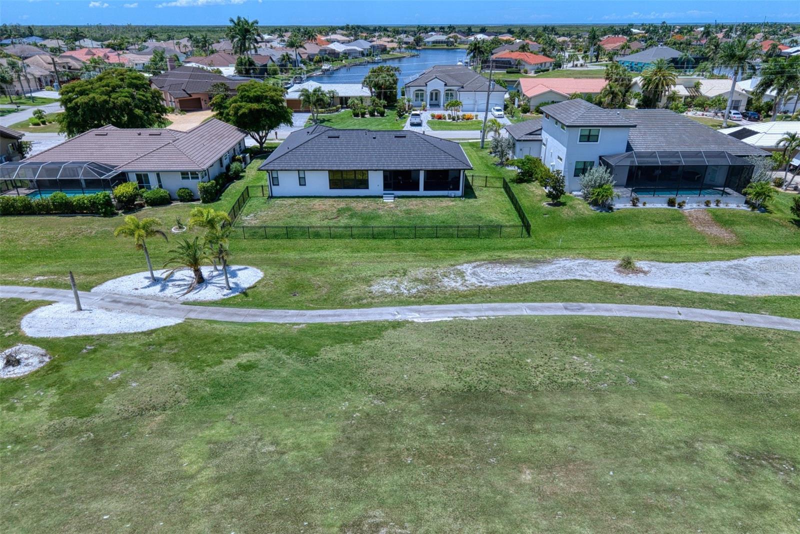727 MONACO DR