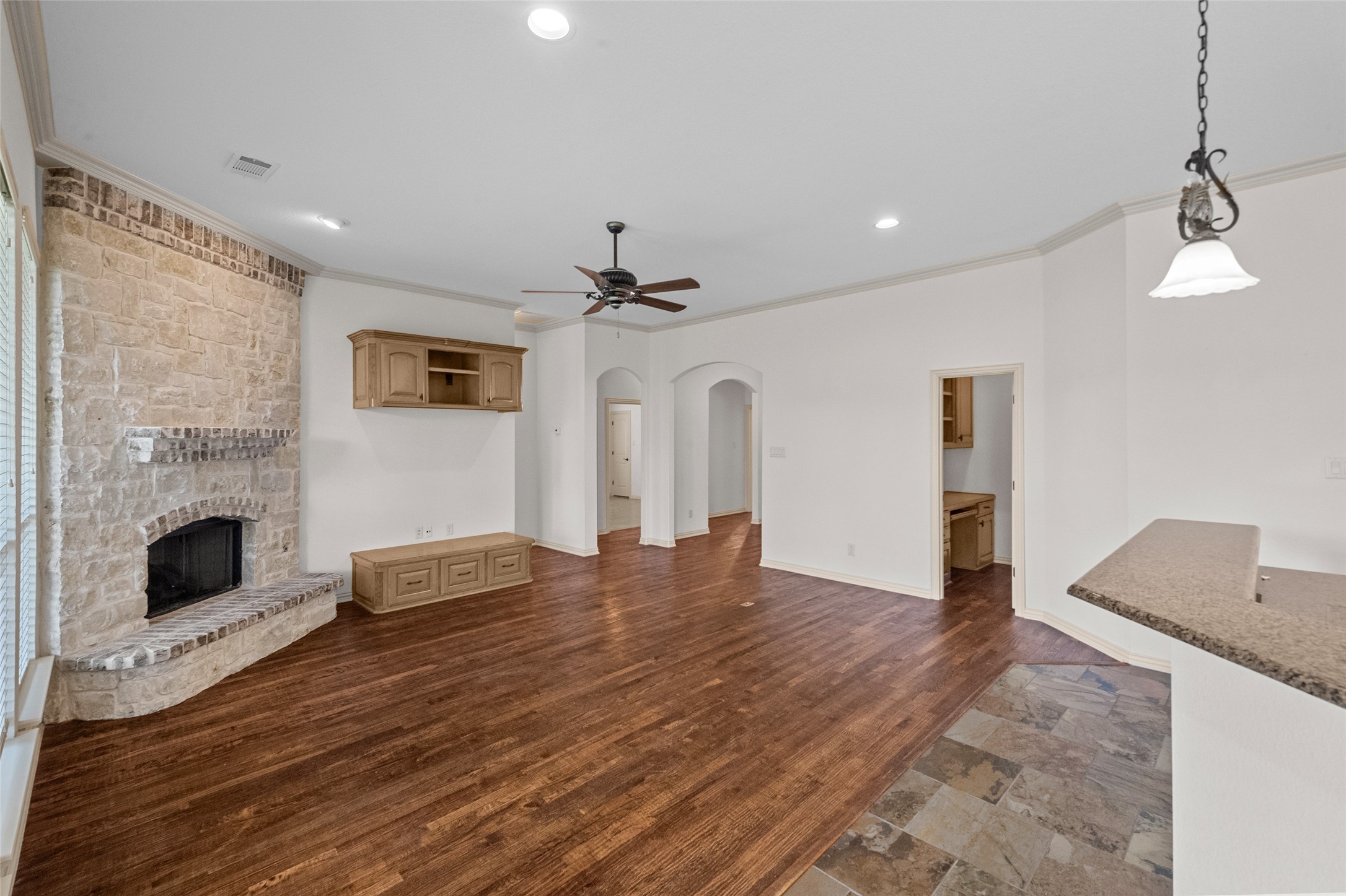 7036 Ridge Crest Drive