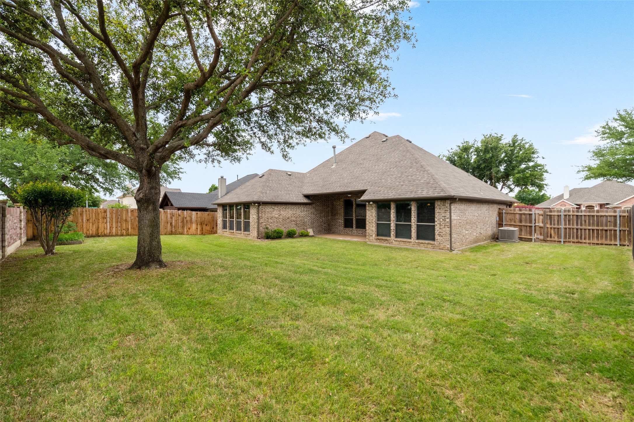 7036 Ridge Crest Drive
